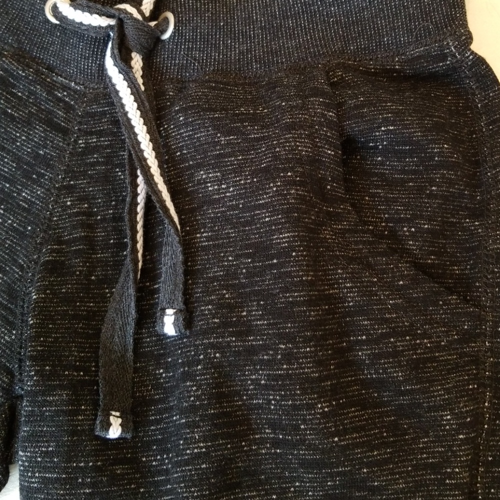 REFLEX CUT-OUT LEGGINGS - Picture 4 of 6